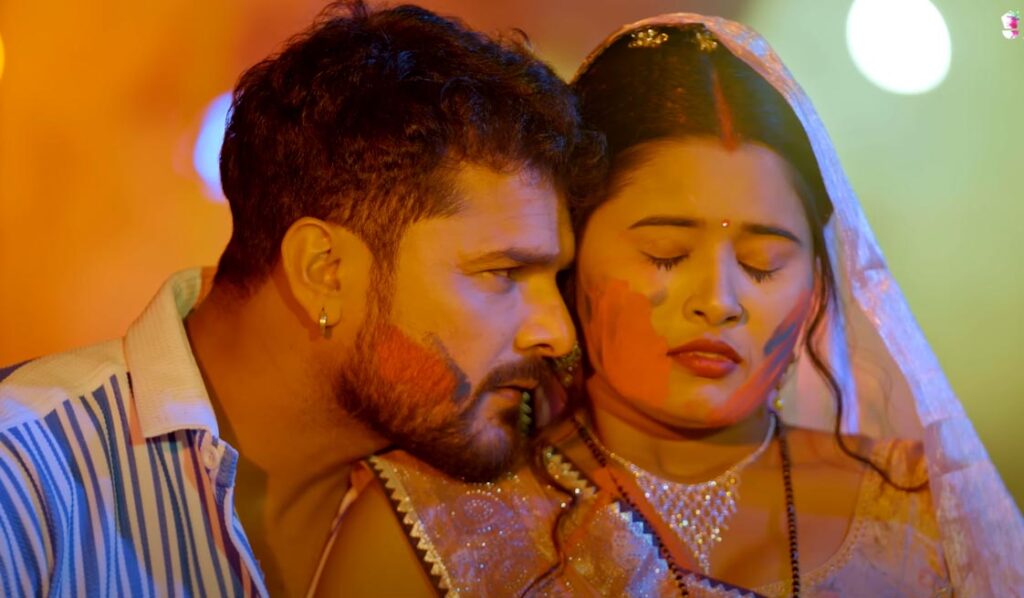 Khesari Lal Yadav's New Song 'Range Chala S Yaar' is Breaking Records: A Must-Watch Bhojpuri Hit!